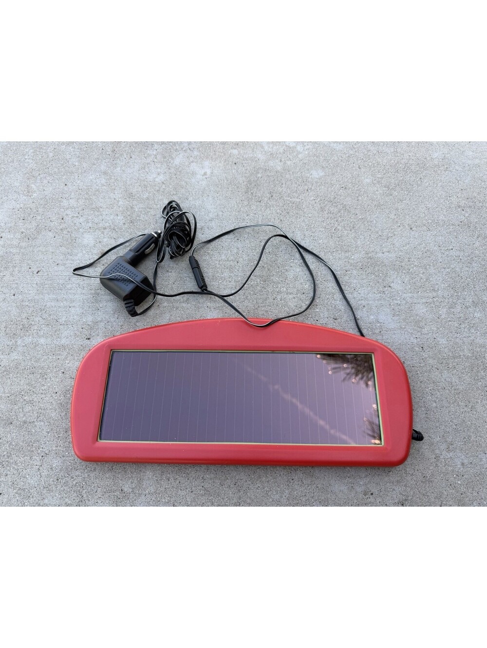 Amorphous Silicon 1.5-Watt 12V Solar Trickle Charger (Model 44768)
